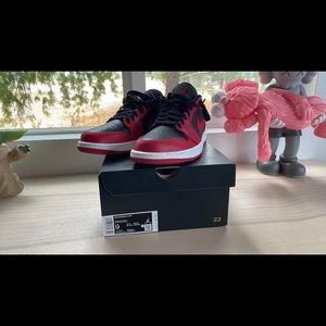 Air Jordan 1 low